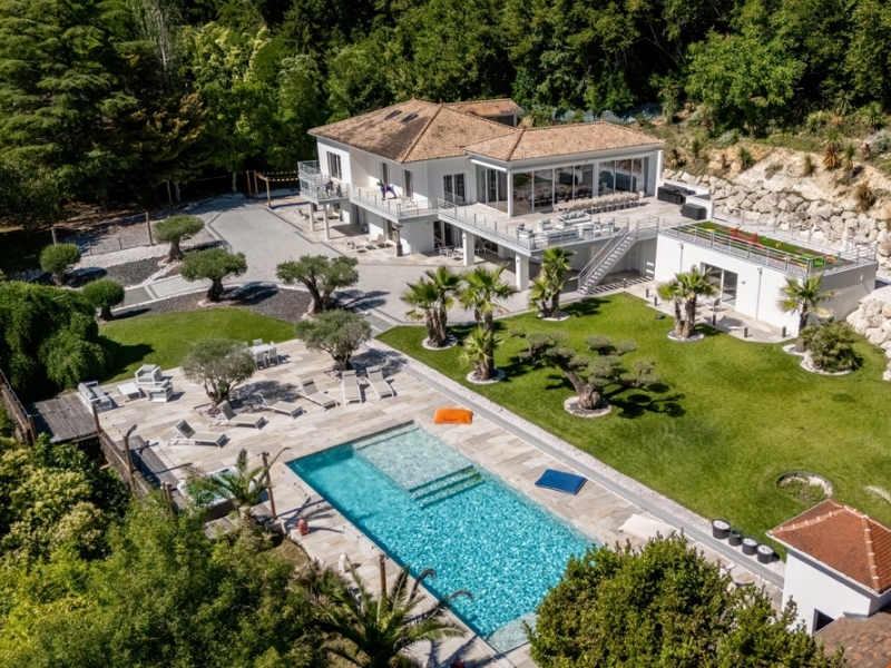 Villa For Sale, LATRESNE, 33360, FRANCE