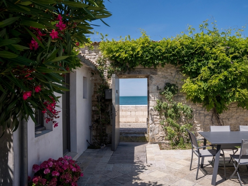 Villa For Sale, SAINTE-MARIE-DE-RE, 17740, FRANCE