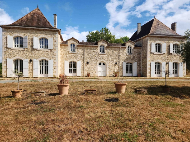Castle For Sale, SAINTE-FOY-LA-GRANDE, 33220, FRANCE