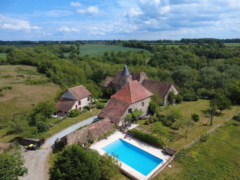 Castle For Sale, VERNEUIL-MOUSTIERS, 87360, FRANCE