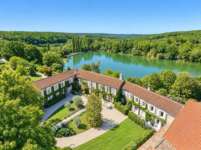 Manor House For Sale, ANGOULEME, 16000, FRANCE
